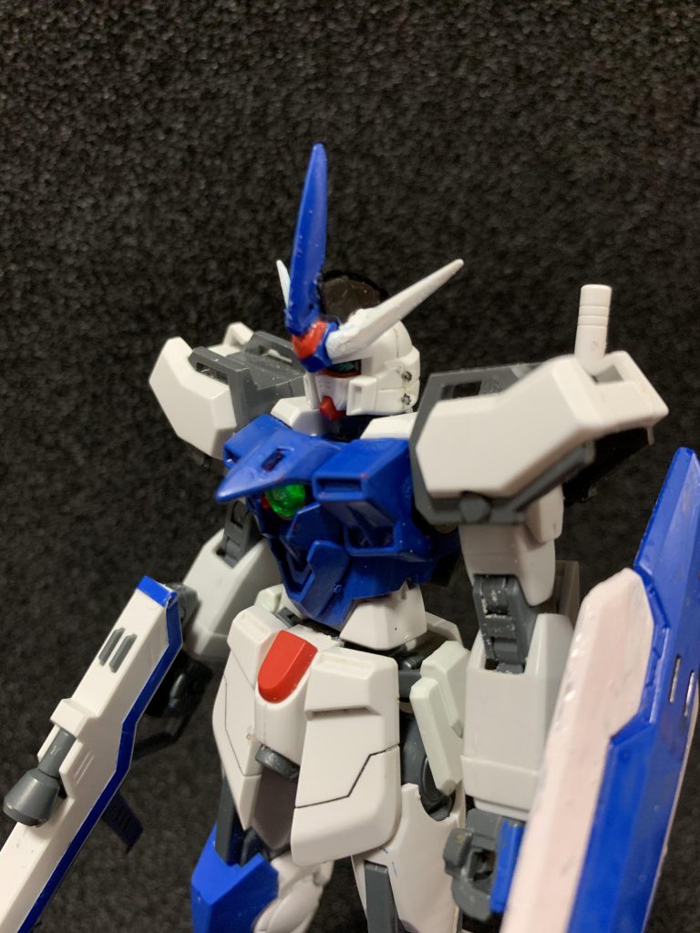 使用したガンプラは、ストライクガンダ厶の両肩、インパルスガンダムの両腕、ビルドストライクガンダムの頭部、バクトの角、ウイングガンダムゼロ炎のボディ、ウイングガンダムのバックパック、ガンダムDXの腰、ガンダムの両サイド、ガンダムダブルオーダイバーの脚、ガンダムダブルオースカイの足首を使用しております。