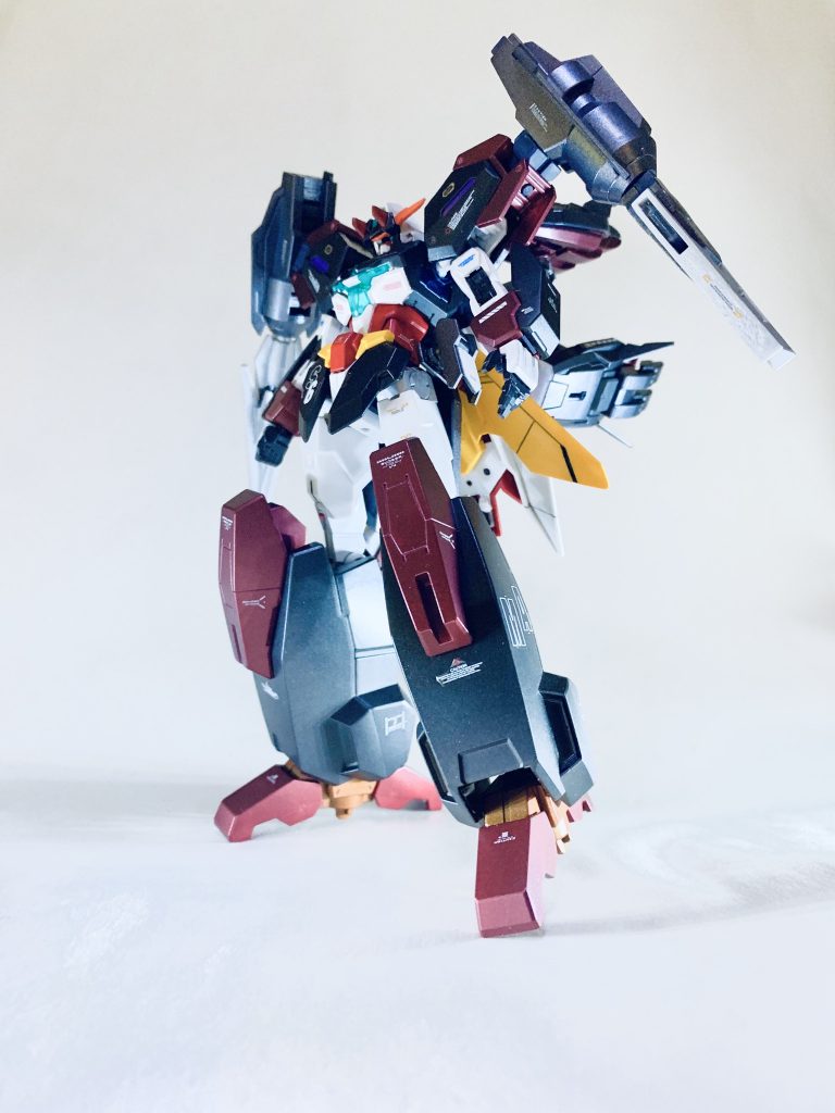 第2形態。
シェヘラザードの脚を着けた状態です。
防御力が上がった感じw