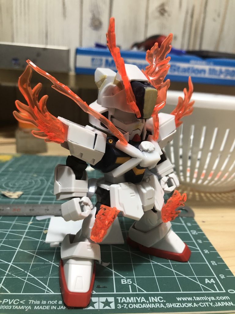 クリアパーツの活かし方なんか知らなかったのでシルバーにクリアパープル塗ってますo(｀ω´ )o

観覧ありがとうございましたo(｀ω´ )o