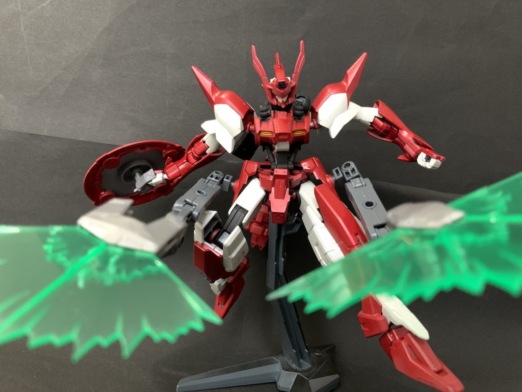 本家のワイヤーギミックを擬似的に再現したり…