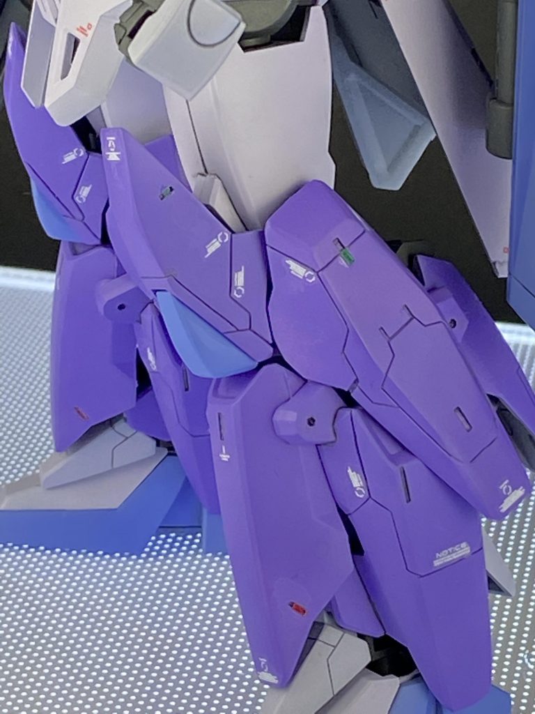 ガンダムテルティウム–4枚目/制作者：sixsense