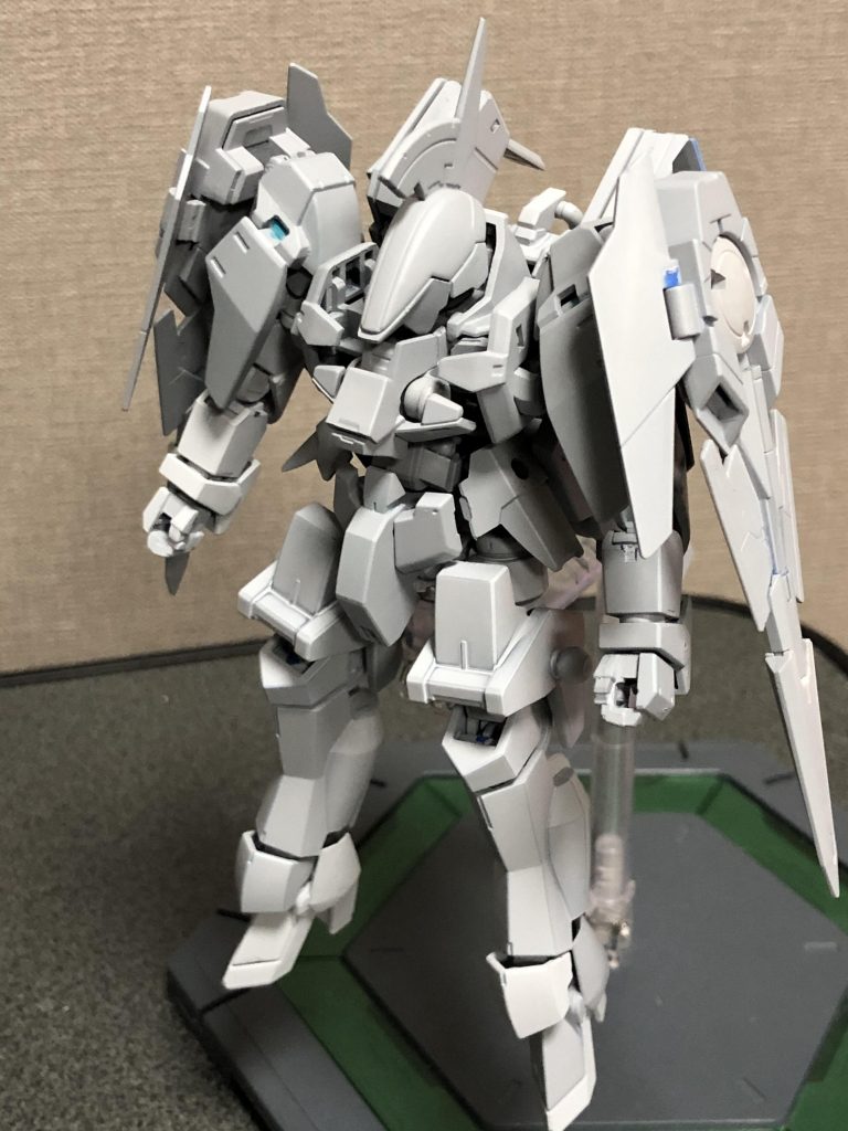初めてサフを使用しました
この状態はこれでまたかっこいい気がしました