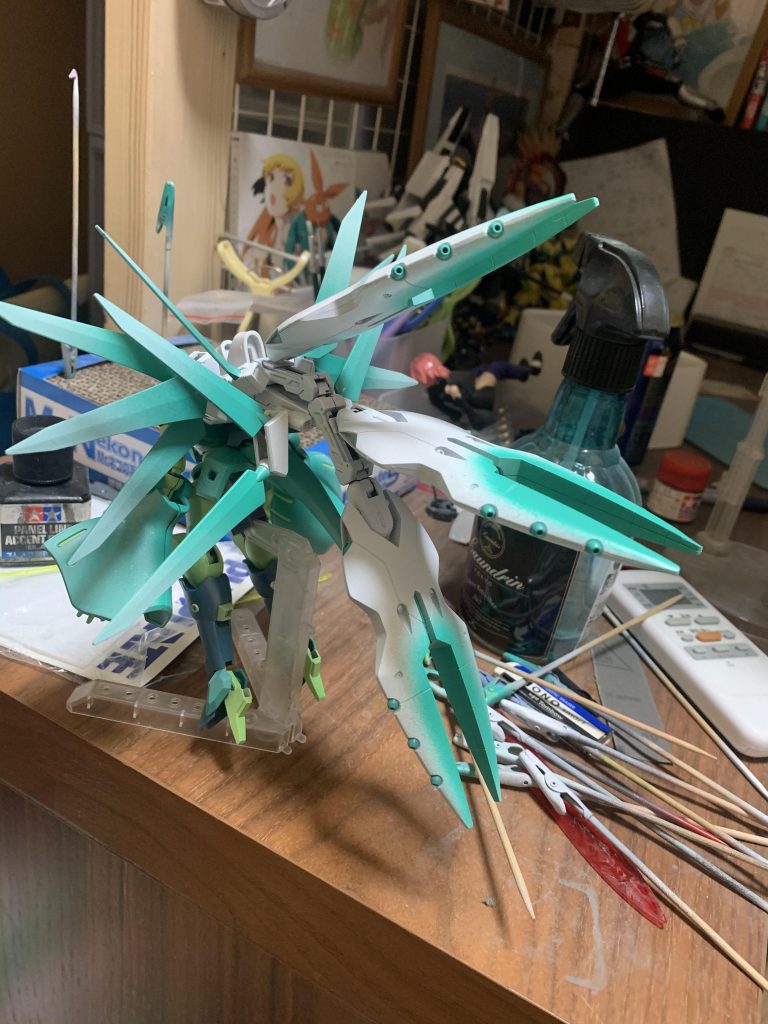 ファンネルラックはフレキシブルに展開できます