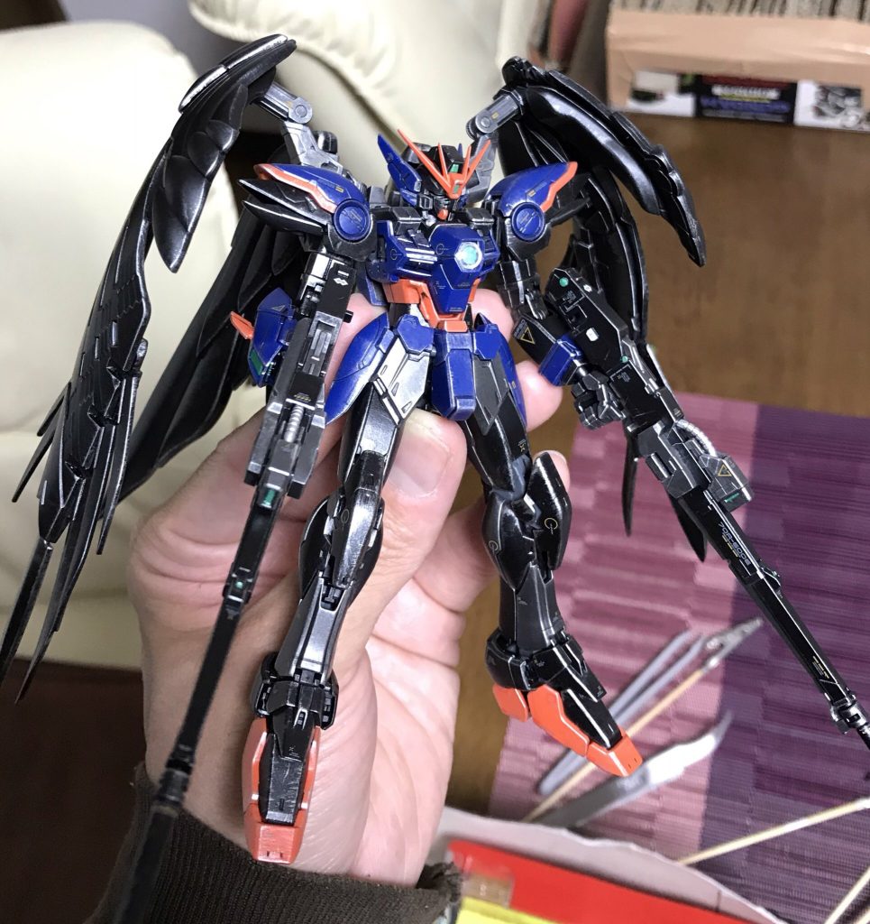 機体単体で。
RGウイングゼロって、何してもカッコいいですよね。