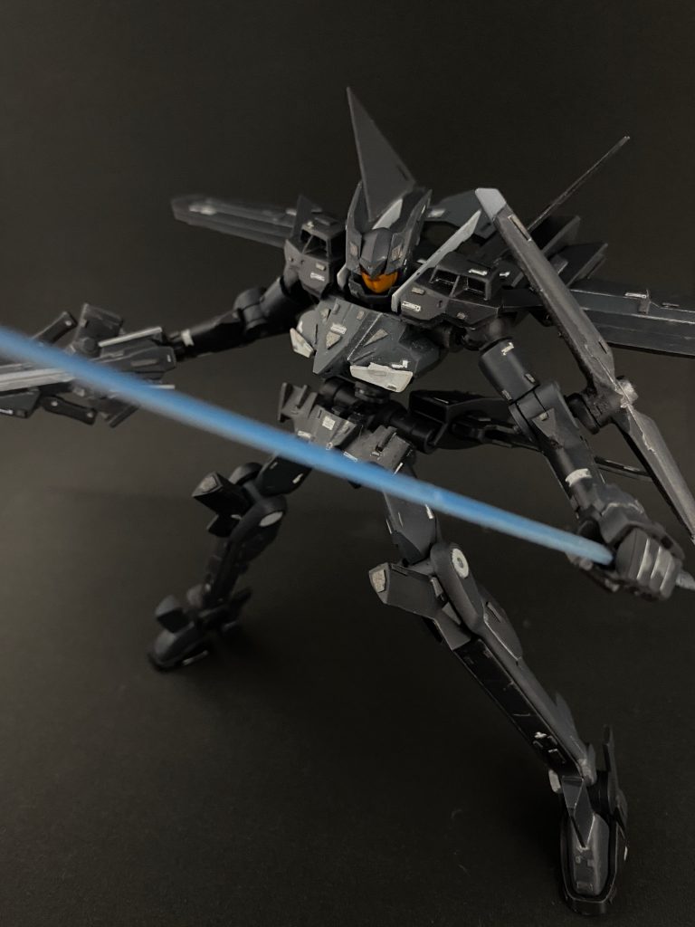 あー、プラズマソードぼやけてますねw
クリア重ね吹したり水研ぎとコンパウンドでも磨いたので結構てかてかしとりますw