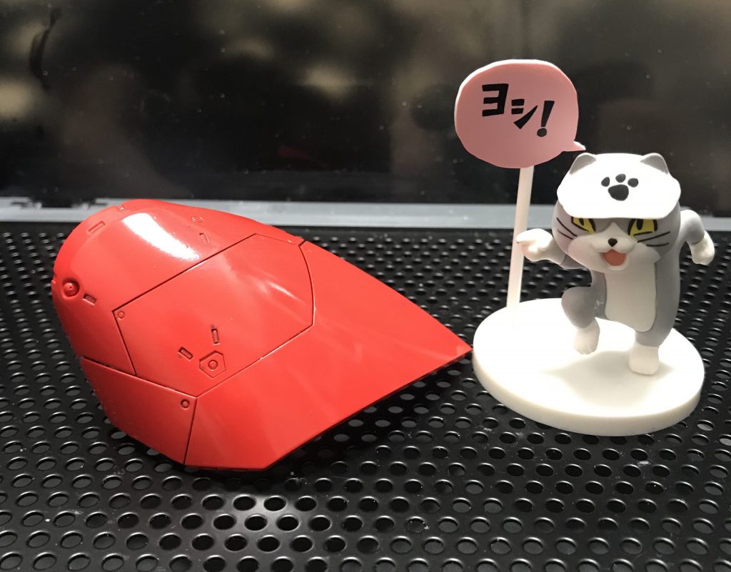 塗装後、スミ入れ中です。クリアーはまだ吹いてませんが、塗装だけでテカテカに持っていってます!