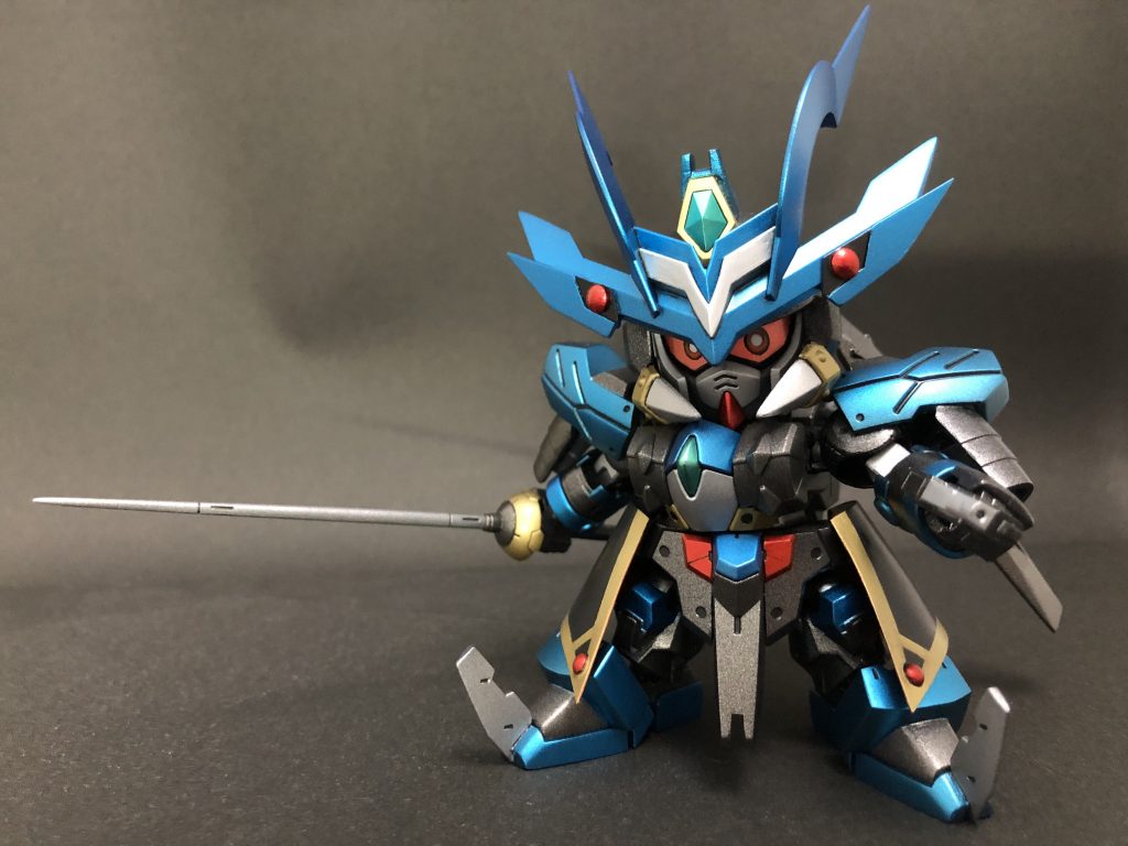 「ここに宣言する。逆賊、バエルを討つ！」