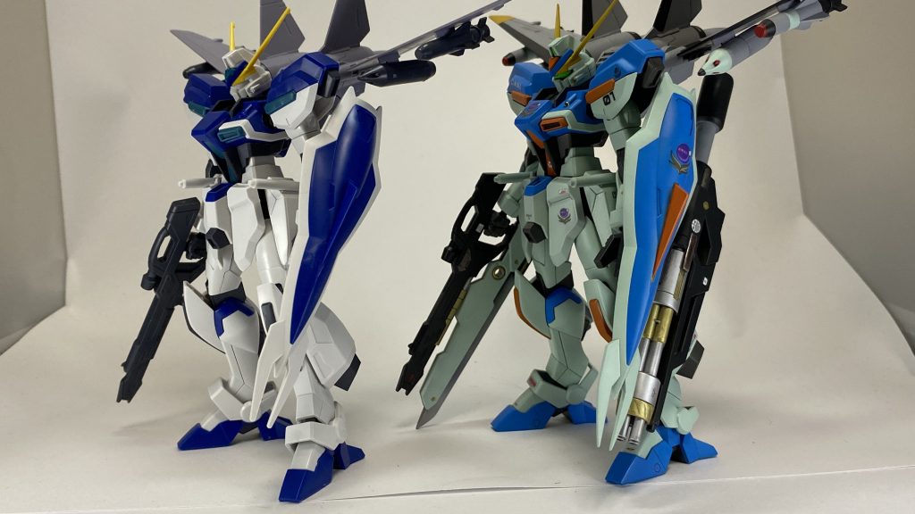 最後にぱち組ウィンダムと並べて比較
結構良い感じに仕上げられたんじゃないでしょうか