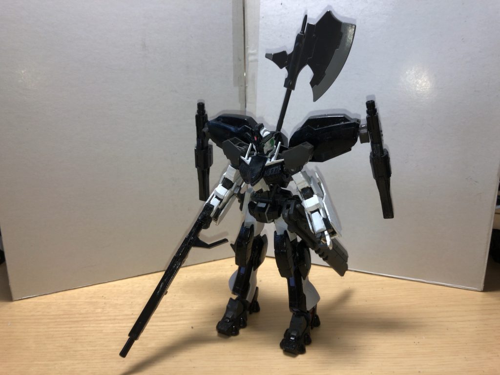 ｢ベリアル｣の姿はショートバレルのバージョンもあります  もちろん火力は半減しますよ