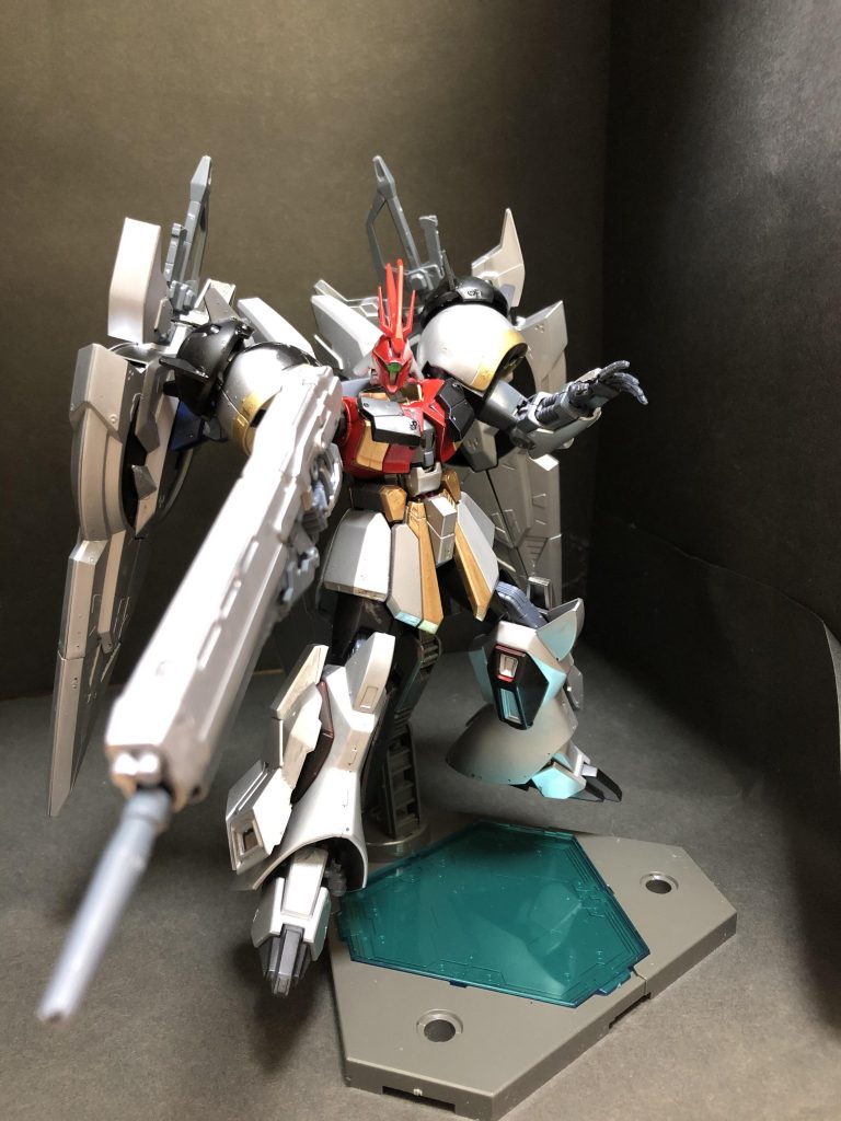 武装 ハイ・ビームライフル
シナンジュ・スタインのものをそのまま転用。威力重視の調整がされています。