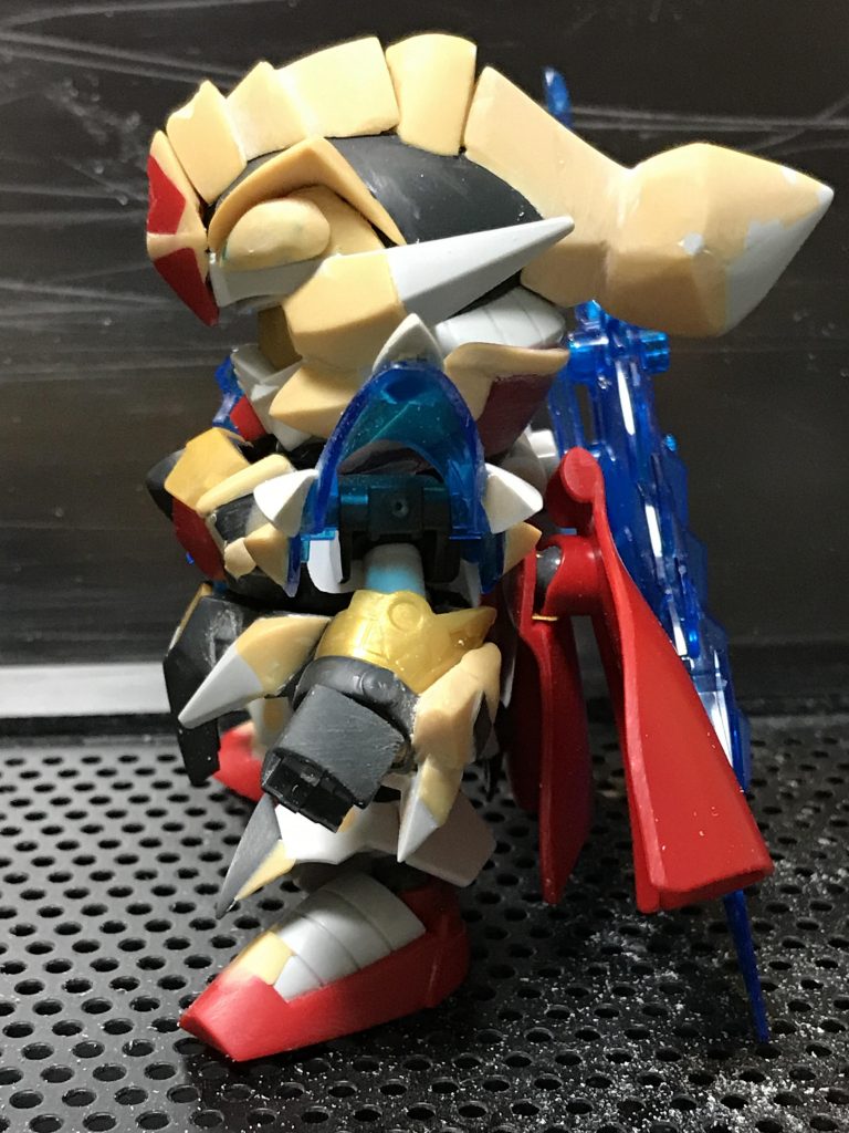 兜はパテ中心です