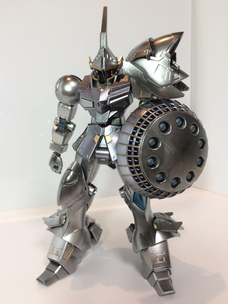 素立ち姿。プラ板とパネルラインを付け足してDTアップしてます。