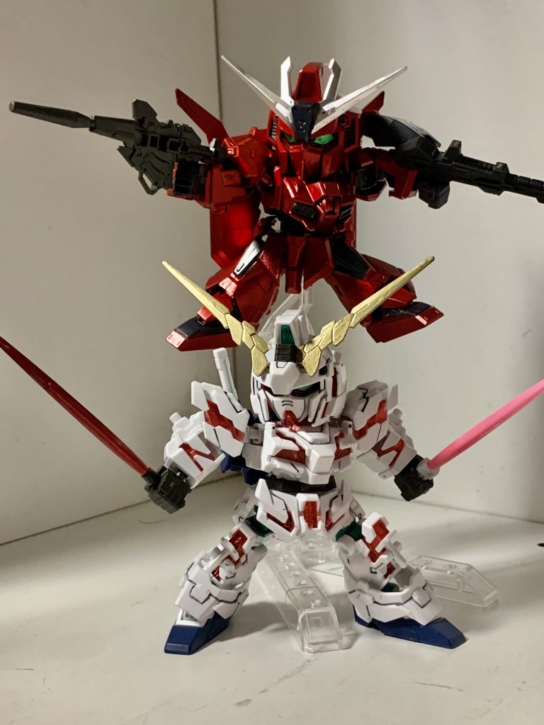 ゴー○イジャーみたいにお互いの武器を戦闘中に入れ替えて共闘