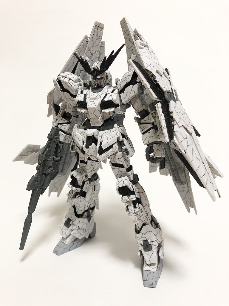 HGUC ユニコーンガンダム4号機フェネクス〔デスモード〕［ペインティングモデル］–2枚目/制作者：すてでぃ