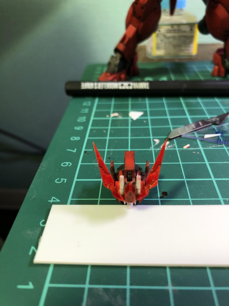 バランス見て切ったり貼ったり削ったり