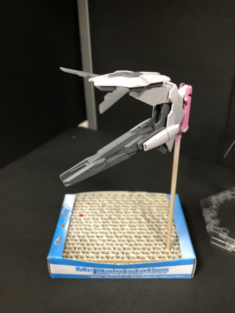 ホーネットビット
ビットから分離した物。
クローやビームキャノンなど単機でも充分な性能を発揮する。