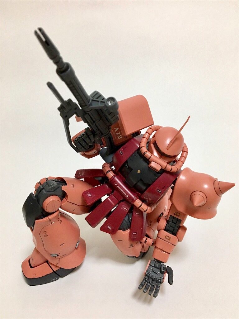 MG シャア専用ザクⅡ Ver.2.0–3枚目/制作者：すてでぃ