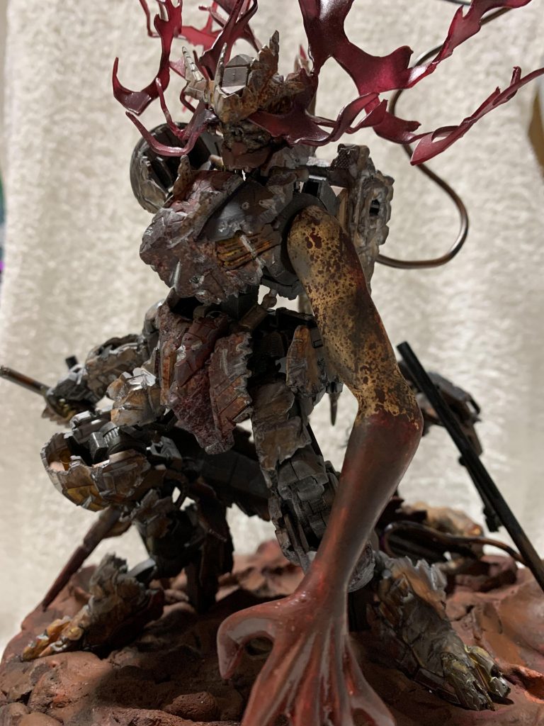 バルバトスって女の子だと思うので
女の子の腕をつけてあげたかったんだけども

ちょっと筋肉つけすぎたかな？
と思います