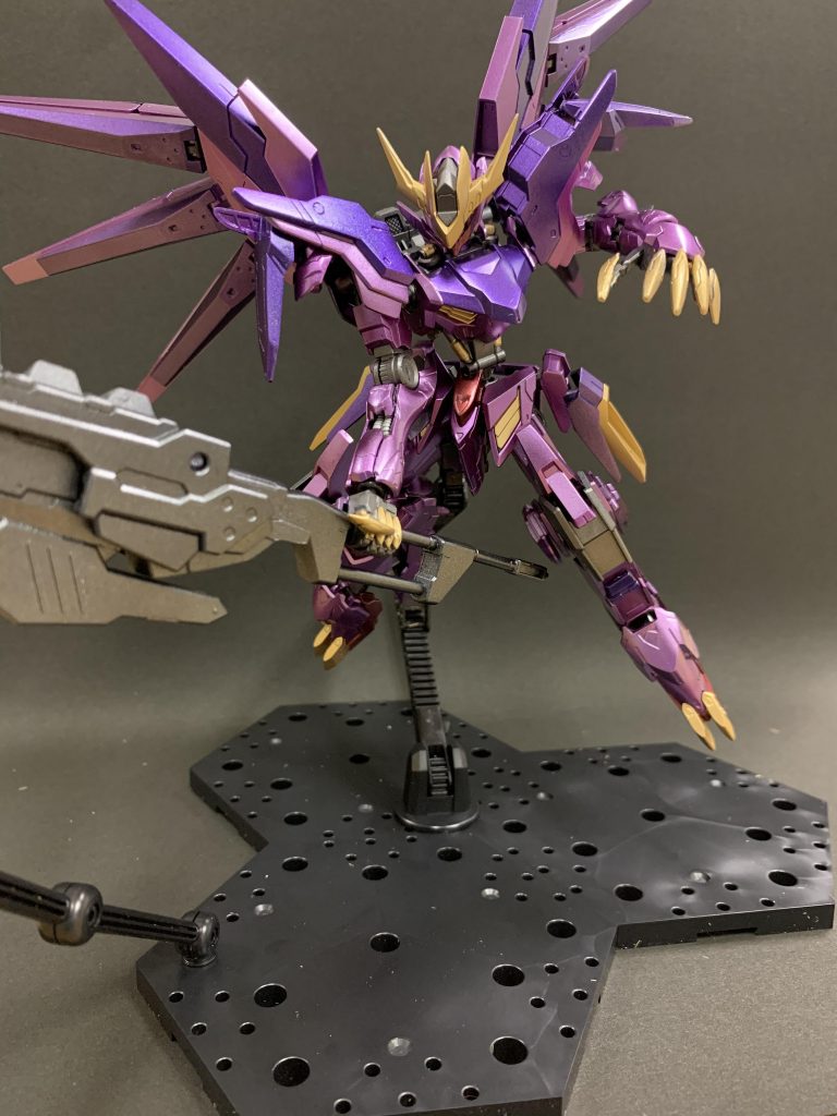 初ミキシングのため、稼働の事考えてなく
これ以外のポージングが出来ないのが難点です。