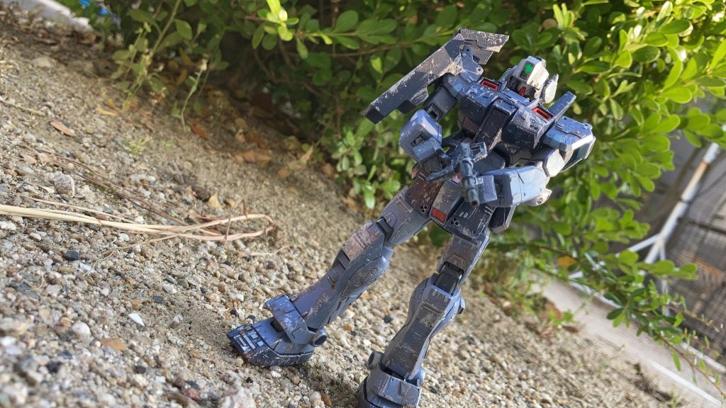 設定
GMフラッド 型式番号 RGM-79CM
頭頂高 18.0m
本体重量 50.0t
全備重量 66.0t
ジェネレーター出力 1.790kw
装甲材質 チタン合金セラミック複合材
武装 ビームマシンガン
ビームサーベル
肩部シールド