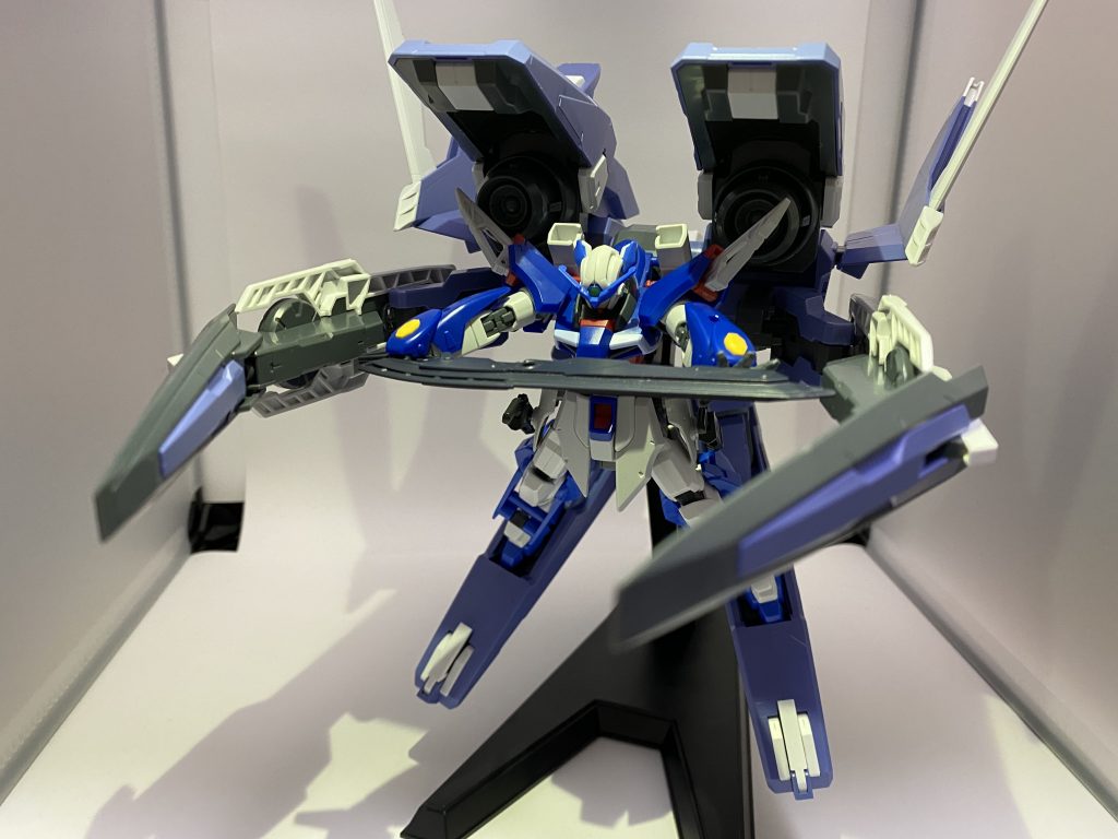 格闘振らせたかったけどいい感じのポーズがひらめかなかった。
大型キットはポージングむずいよね...