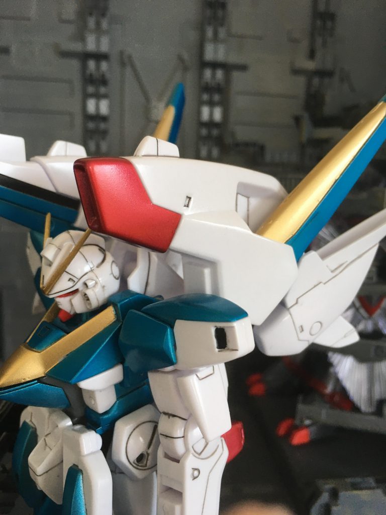 ビームスプレーポッド
赤い部分は別パーツなので塗装しやすい作りです