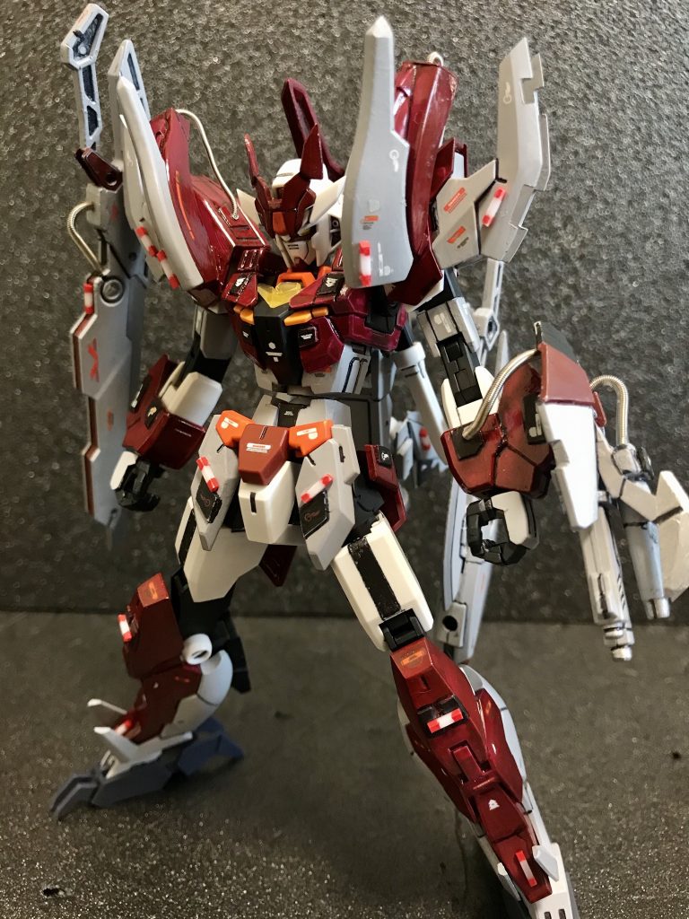 アップ。勝手な消防士イメージと燃えてる炎感出したくて肩ゴリゴリのボリュームUP。黒のラインやら装飾ちょこちょこ足してるのは自分が見た消防車のおもちゃにこんなラインが入ってたから笑笑