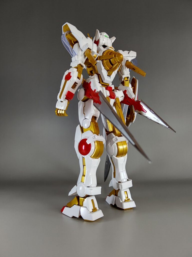 MG ガンダムエクシア–4枚目/制作者：滝 由佳理