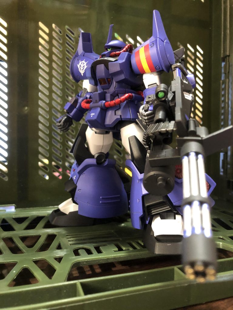 コロニーレーザーのコントロールを奪取するためシャイアン基地を強襲する地上にいるジオン残党
その名は
「シャイアン基地カチコミ隊」👍🏻