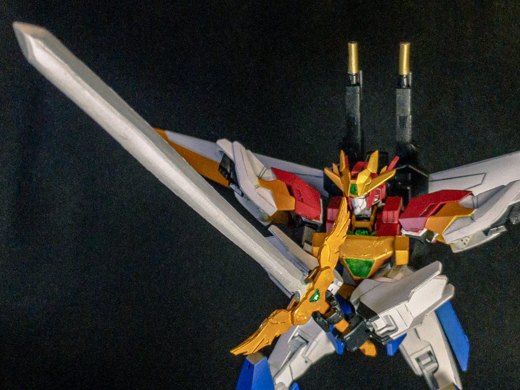 鳳凰剣！クリスタルスラッシュ！！

武器名、必殺技名共に
歴代頑駄無大将軍の頑駄無結晶(クリスタル)
からのオマージュです！