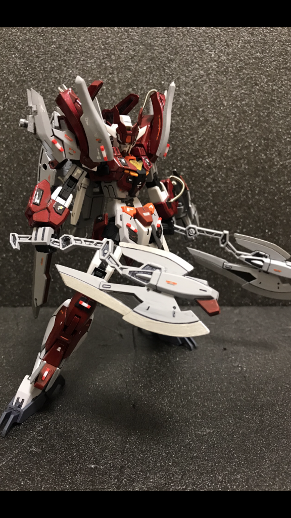 斧が１つジャンクに埋もれてたのでもう1キット買って長いヤツぶった切って貼り付けてスラアクてきなものを2つ作りました（変形はしませんヨ(ﾟ∀ﾟ)）