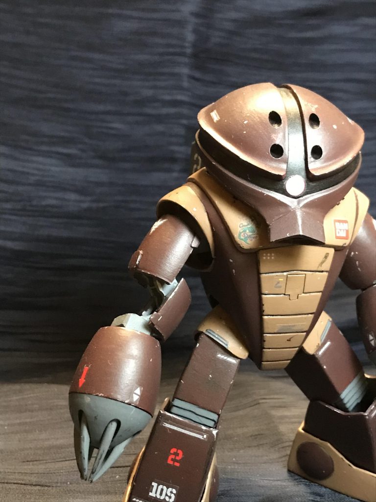 前回のゼルトザームアームからヒントを得、フォールディング式にしました。