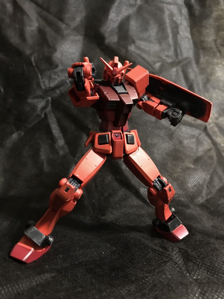 ビームサーベルにも余裕で届くので、引き抜くポーズもしっかり決まりました！