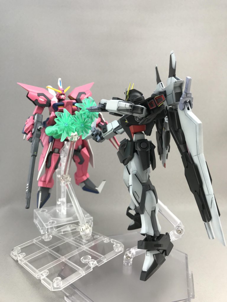 スターゲイザーがいないのでイージス。
特格→射撃連射とかよくやってました。弾切れするとむなしい…。