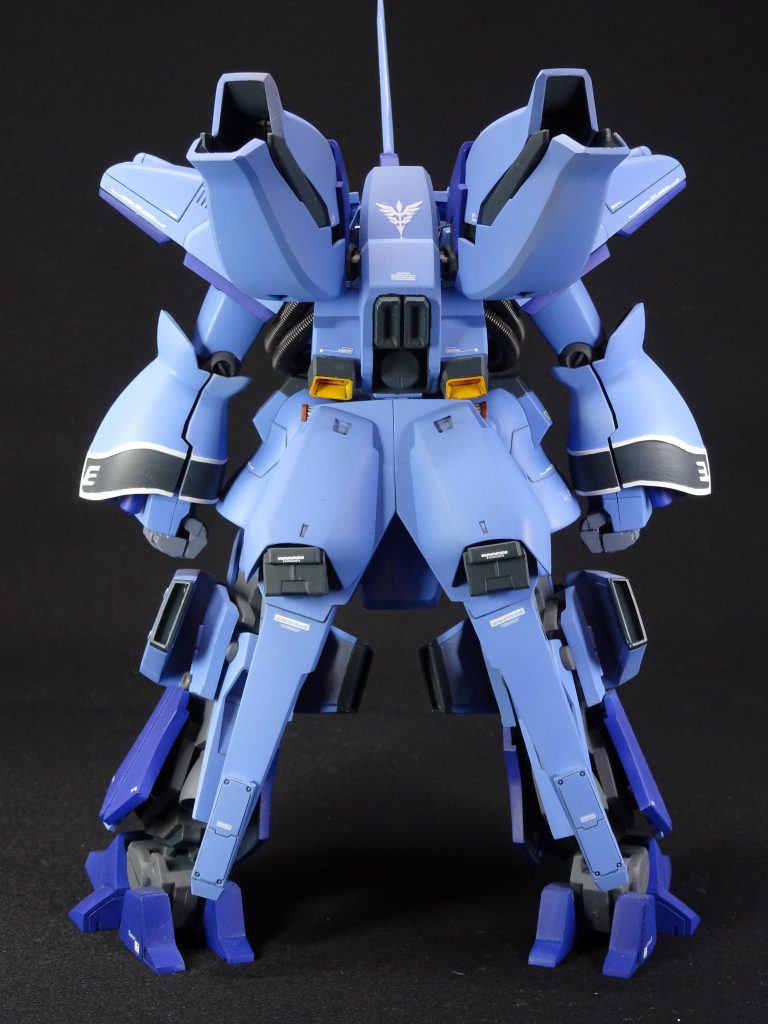 ＜設定②～機体名～＞
「何っ！？なぜ、この機体が！」
暗礁空域を哨戒中の連邦兵は、起動テスト中のゲーマルクに遭遇。
しかし次の瞬間、彼は宇宙の星となった。

後日、大破したスターク・ジェガンに残された映像にあるのは、存在するハズのない機体の姿。連邦兵士達は、思わず口にした。
まるで、ファントム（幽霊）のようだ…