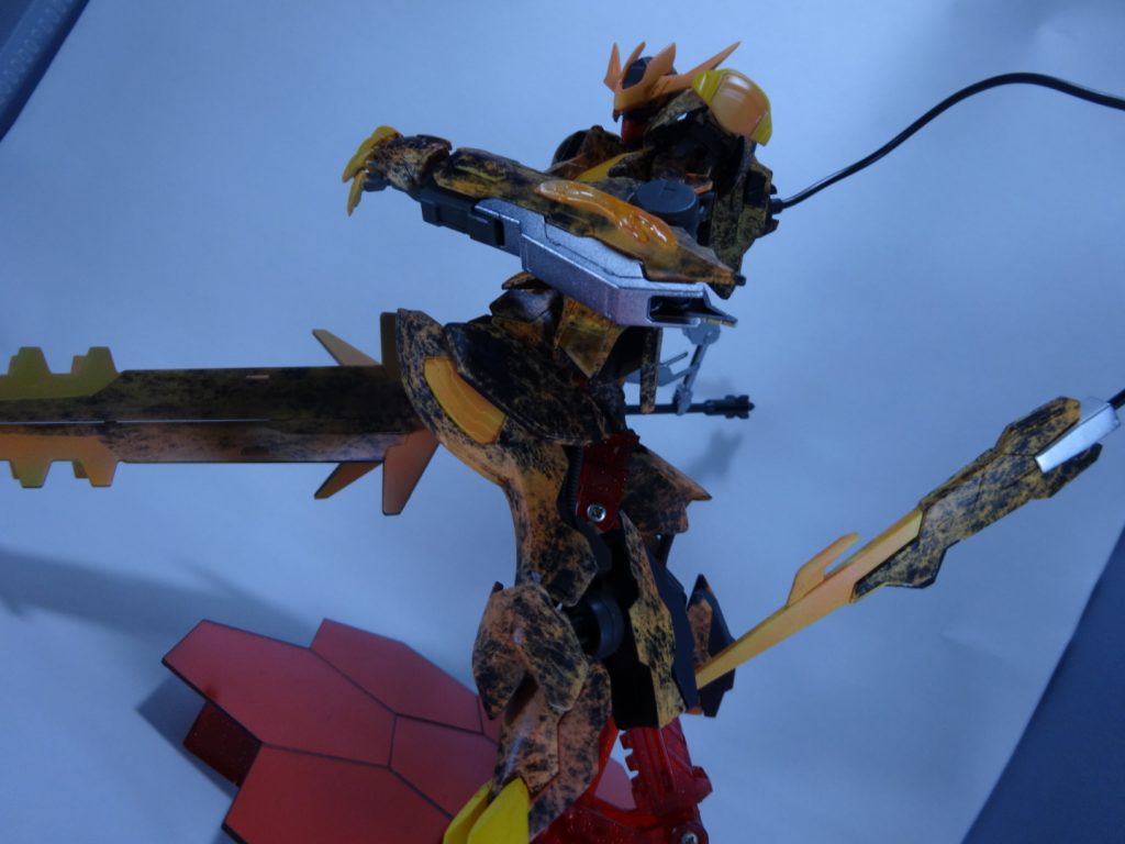 今回はミキシング等の改造はしていないのでルプスレクス従来のギミックは健在です。