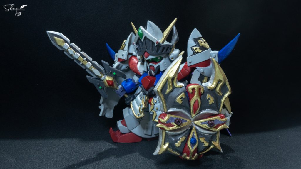 重騎士アトミックガンダム–3枚目/制作者：Solomon Toys