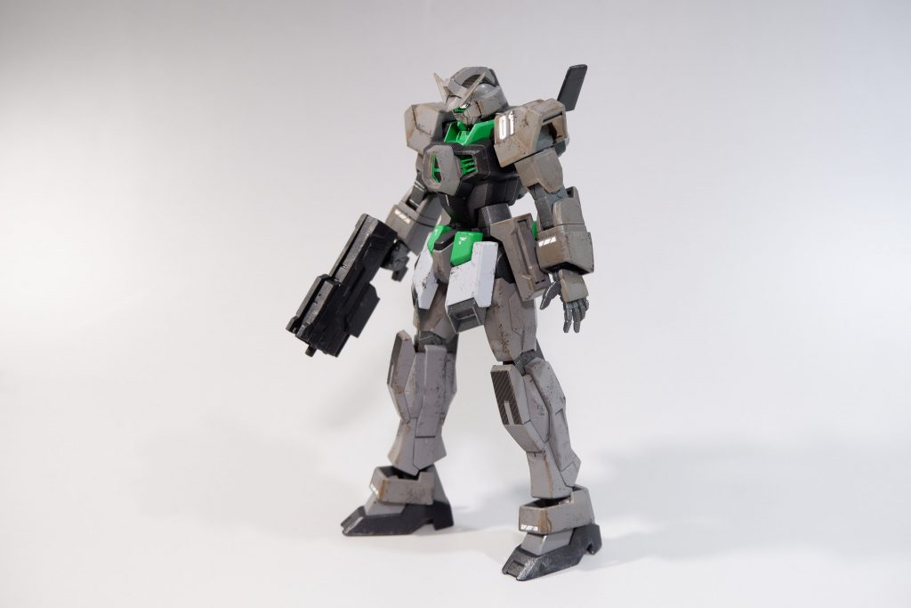 AGE-1は横顔がイケメンですね頭と両膝にカーボンフィニッシュ使いました