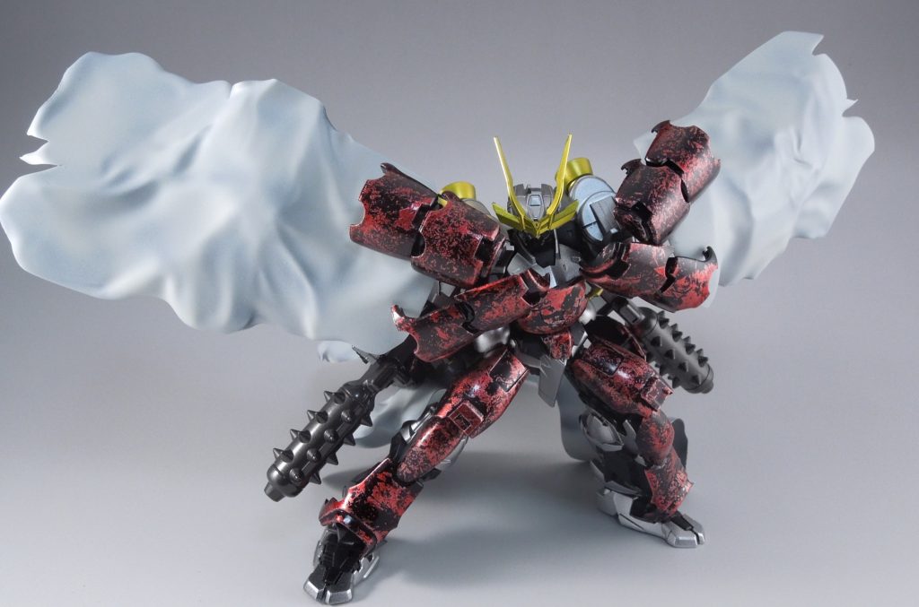 初めてラップ塗装を行ったのですが、それなりに上手くいった気がします。
もうちょっとシルバー部分が多くても良かったかな(汗)