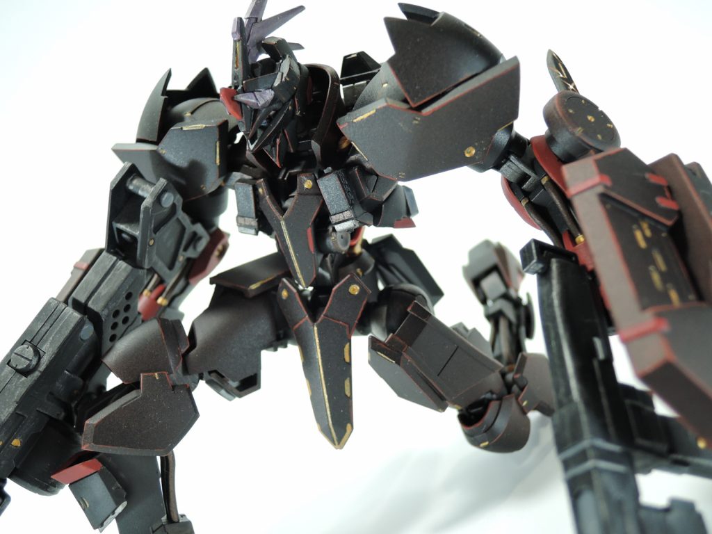 というわけで某軽量二脚っぽくカスタムしたグリムゲルデになります。

塗装はシタデルカラーでのスプレー+筆塗りです。