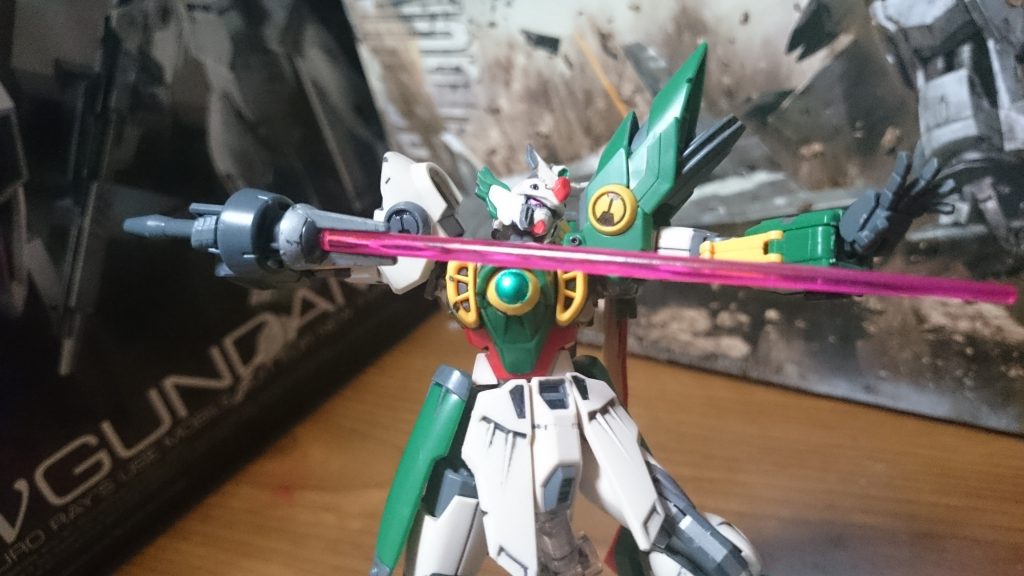 ・ビームレイピア
エフェクトをマッキーのピンクで塗装っス