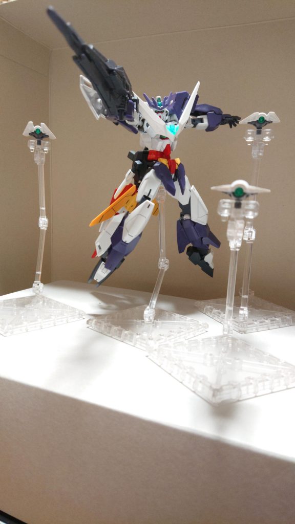 完全開放とセンサービットによって超長距離射撃が可能になる。