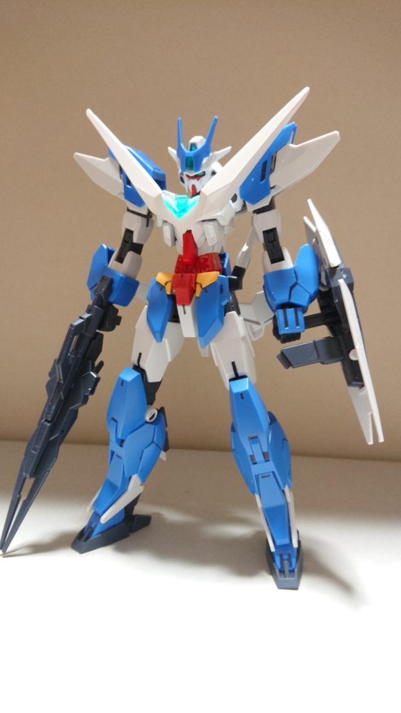 アースアーマーと合体したアース・Ｖ。