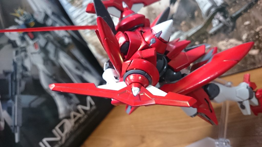 ・ディフェンスロッド
ユニオンのフラッグ系から受け継がれた技術、装備っスね。え、イナクトもこれ装備してる?いやいやアレは集音機能が高いだけのフラッグの猿真似ですし?