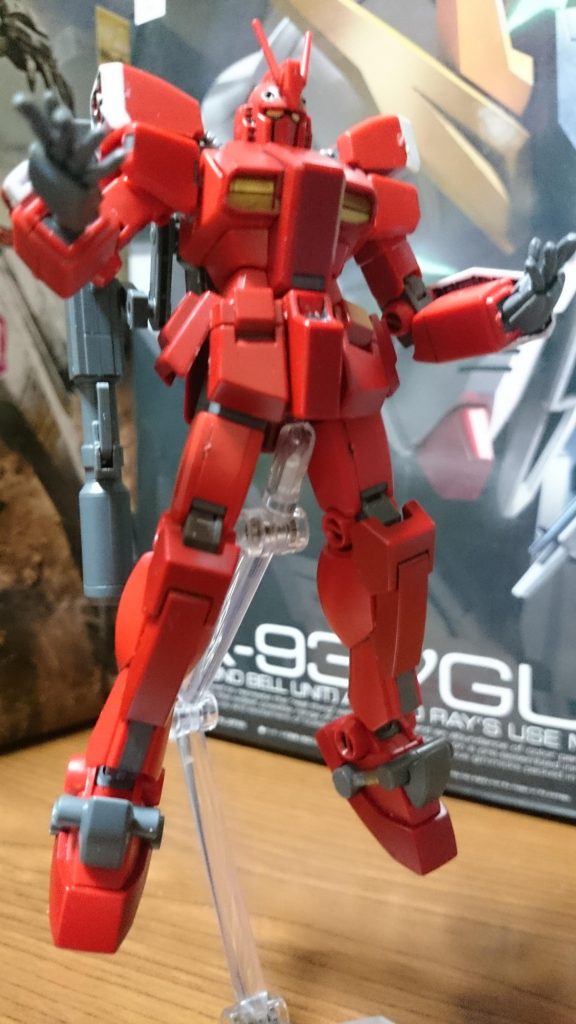 アメイジングレッドウォーリアっス！
まさかアニメで動くレッドウォーリアが見れようとは…登場するだけでフィールド効果すらも変える空気を読めるPP粒子さんぱねぇ…
このポーズの為だけに次元ビルドナックルズを１週間探し回ったっスよ…

ちなみに胸と襟、盾の十字のイエローはブラックウォーリアのものと交換してるっス