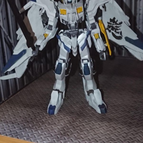 ガンダム バエル 剱(ﾂﾙｷﾞ)