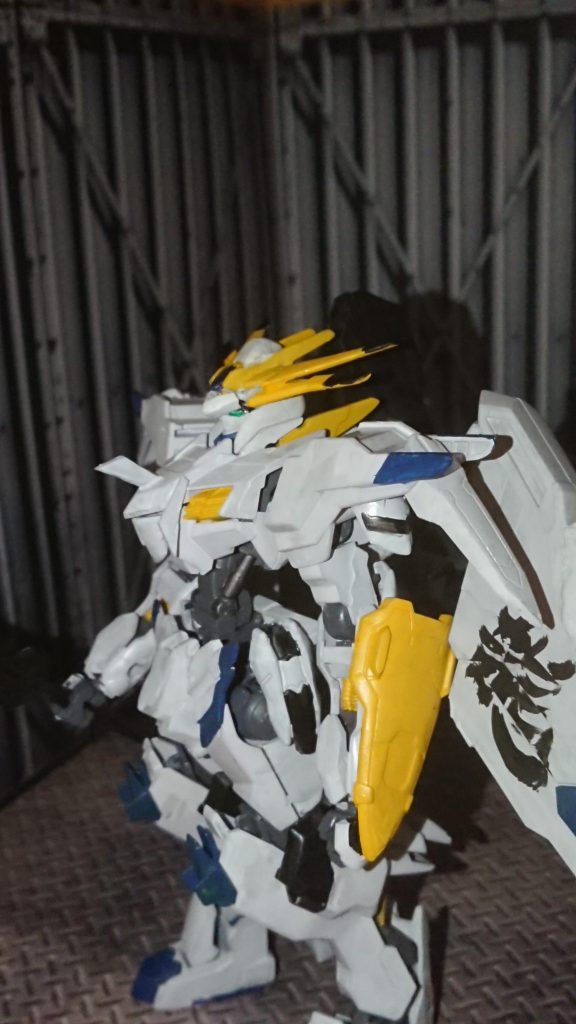 ガンダム バエル 剱(ツルギ)–3枚目/制作者:トッシー