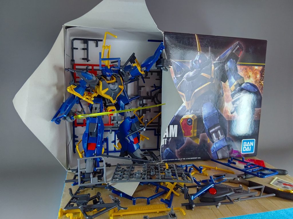 無理やり箱から出てきたバーザム–5枚目/制作者：滝 由佳理