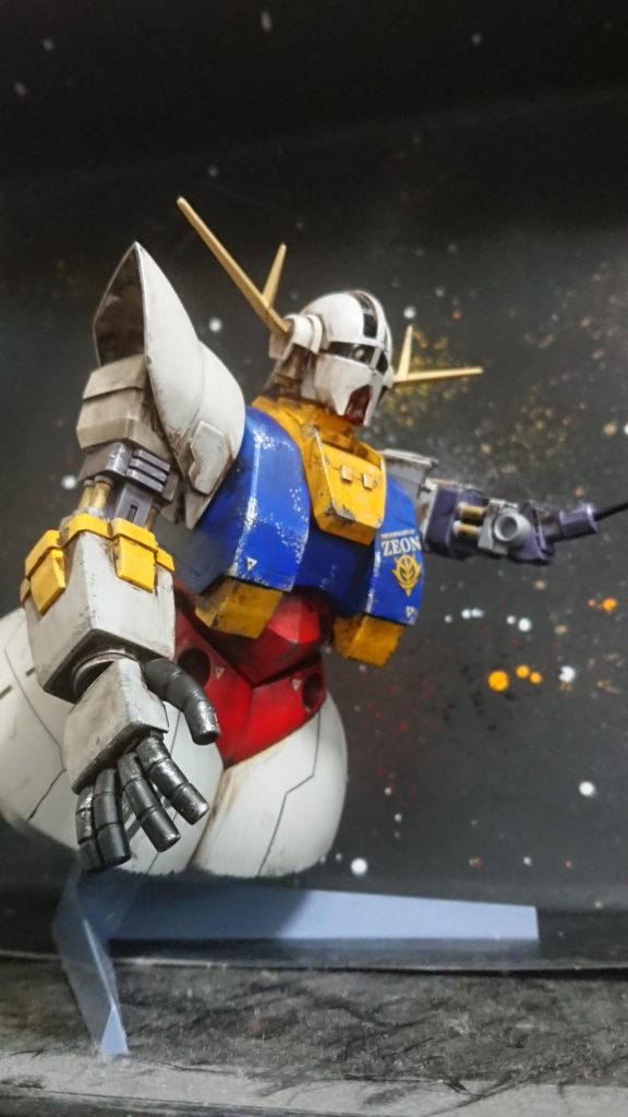 ガンダムカラー。意外と違和感ないw