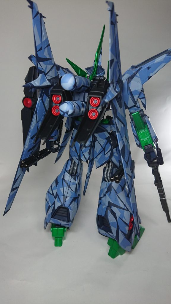バックショットも一応。